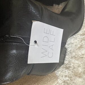 Black Leather Boot (Wide Calf - Brand New)